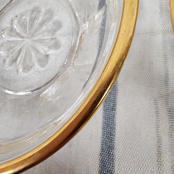 Art Deco Salt Barrel Salt Cellar Pressed Glass Star Motif Gold Rim Set of 6 - Picture 5 of 12